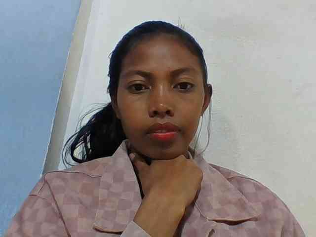 Layah7 webcam