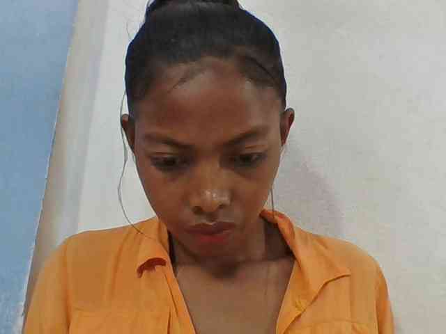 Layah7