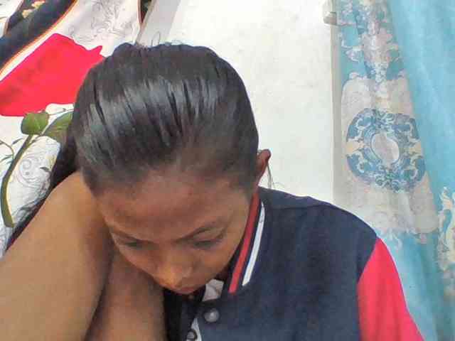 Layah7 webcam