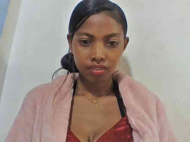Layah7 webcam