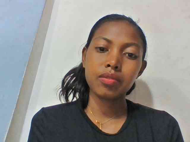 Layah7 webcam