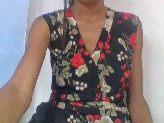 Layah7