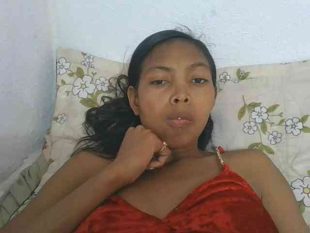 Layah7
