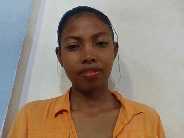 Layah7 webcam