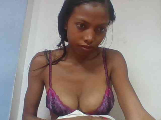 Model: Layah7