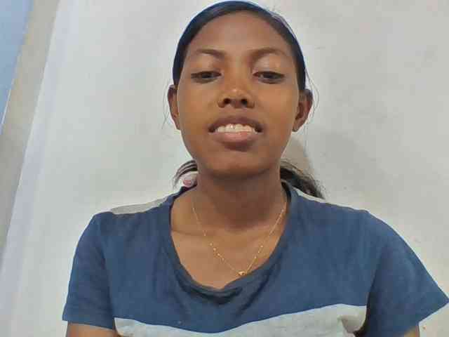 Layah7 webcam