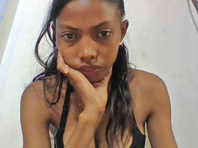 Layah7 webcam