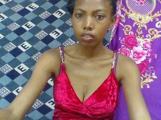 Layah7 webcam