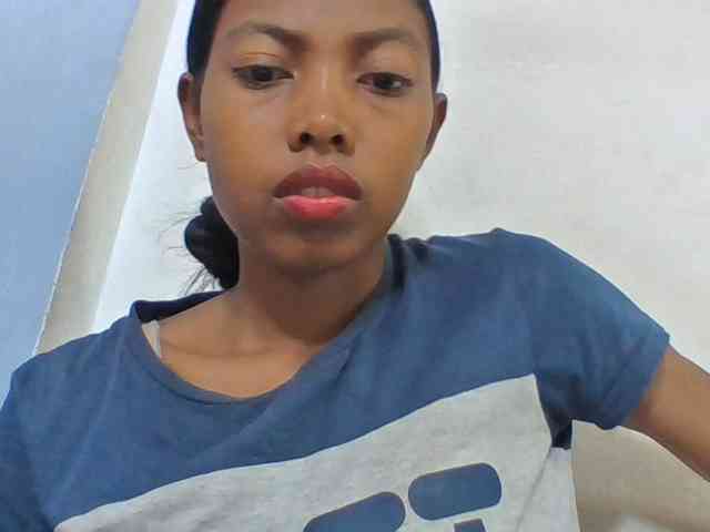 Layah7 webcam