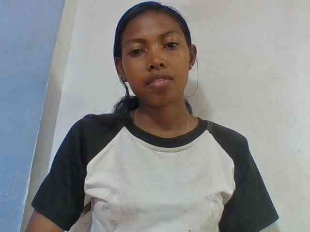 Layah7 webcam