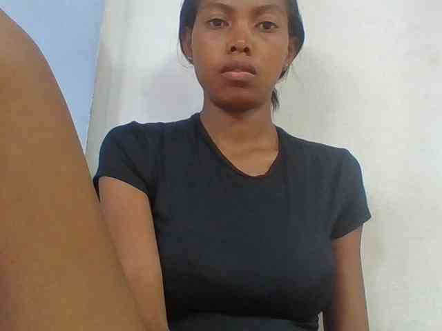 Layah7 webcam