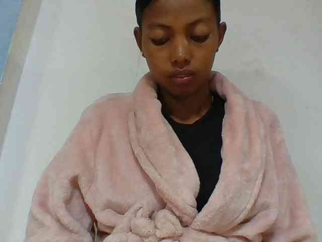 Layah7 webcam