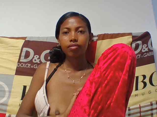 Layah7 webcam