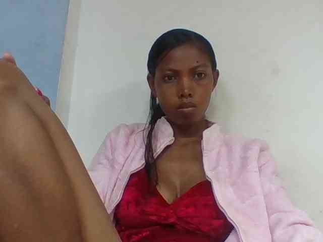 Layah7 webcam