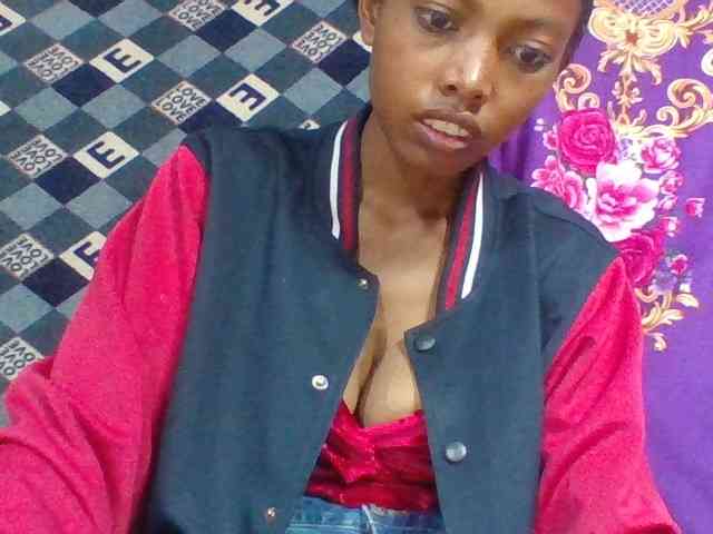 Layah7 webcam