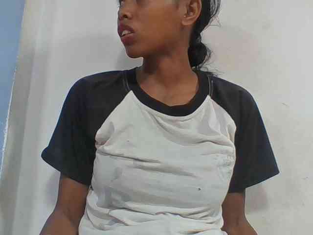Layah7 webcam