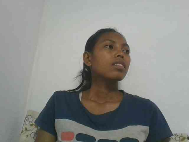 Layah7