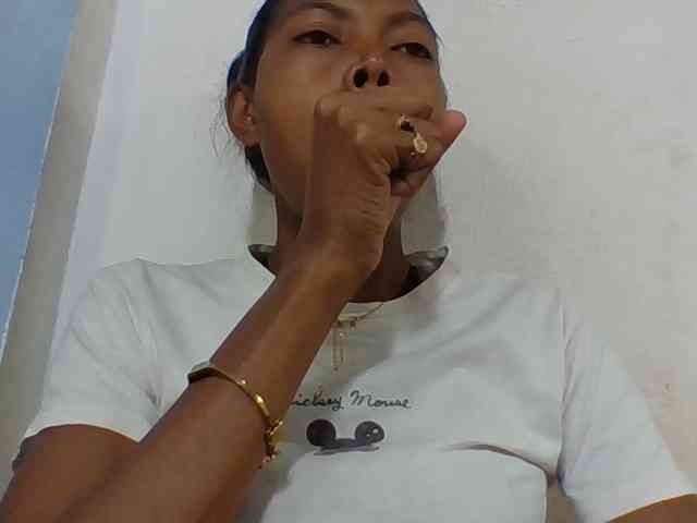 Layah7 webcam