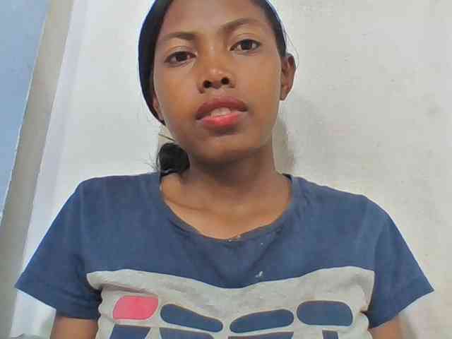 Layah7 webcam