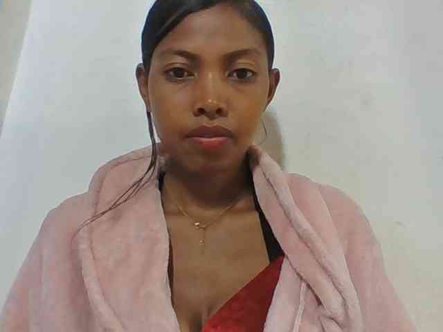 Layah7 webcam