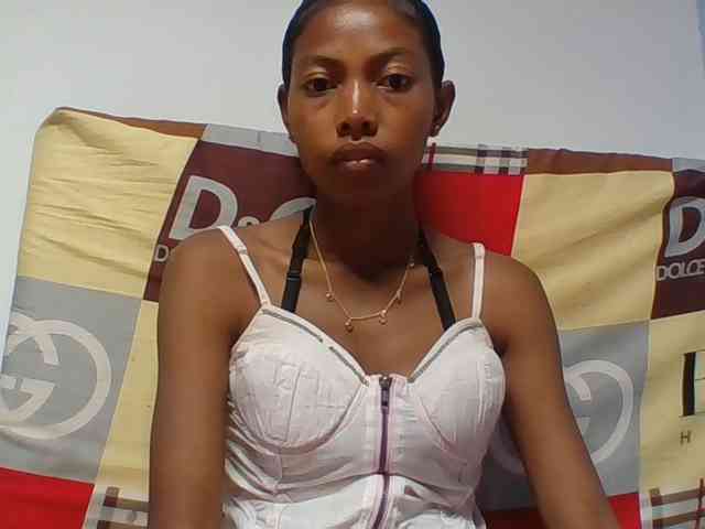 Layah7 webcam