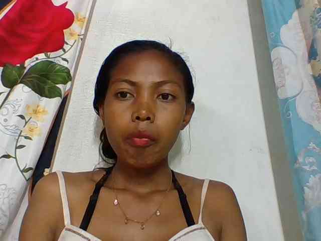 Layah7 webcam
