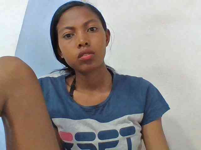 Layah7 webcam