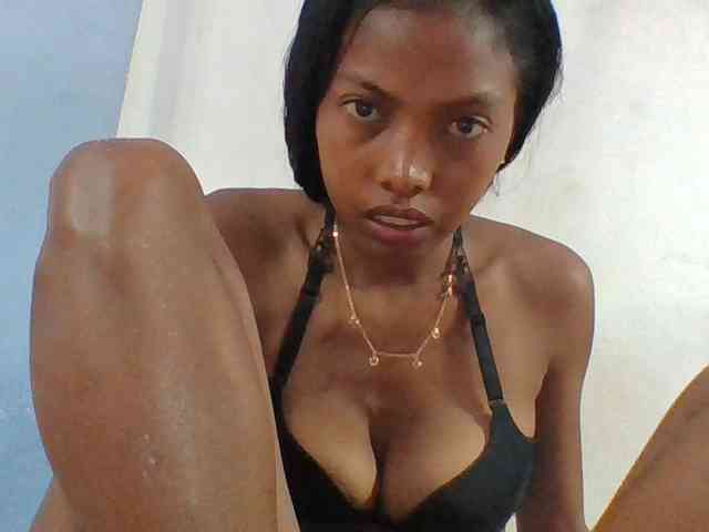 Layah7 webcam