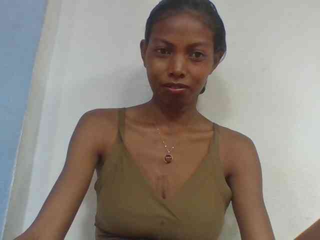 Layah7 webcam