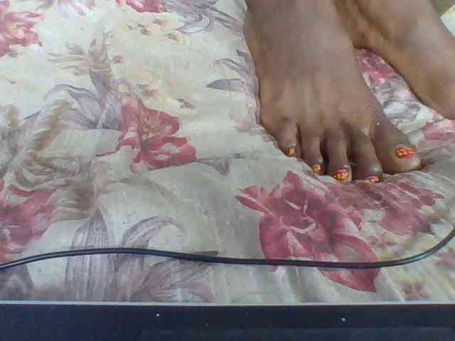 Layah7 webcam