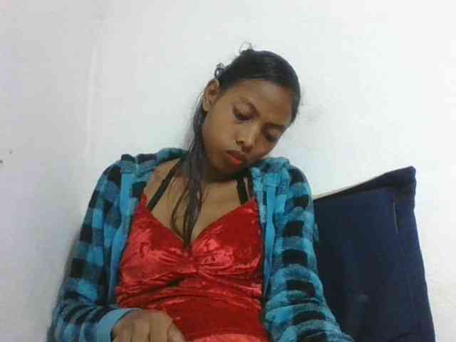Layah7 Layah7