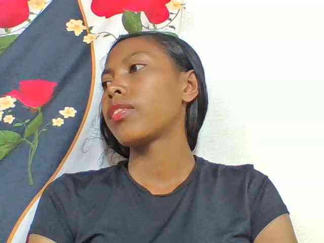 Layah7 webcam