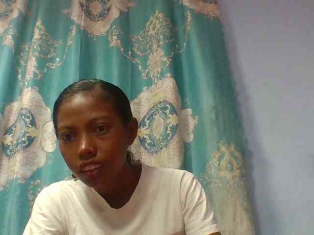 Layah7 webcam