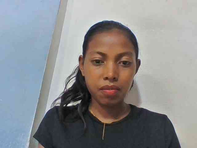 Layah7 webcam