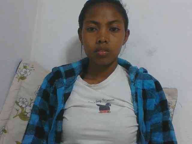 Layah7 webcam