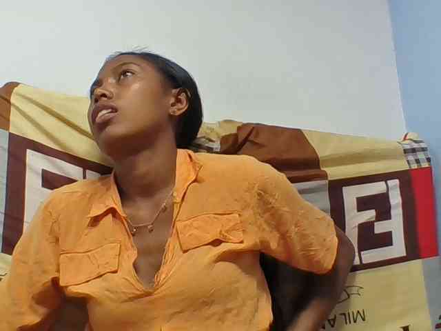 Layah7 webcam