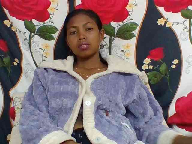 Layah7 webcam