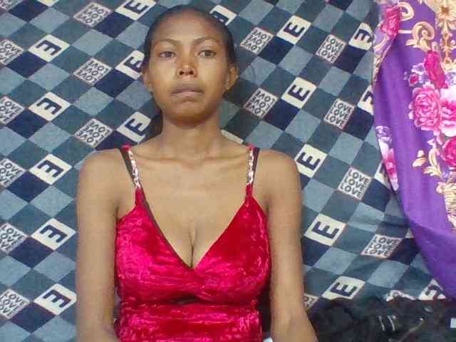Layah7 webcam
