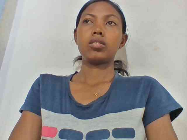 Layah7 webcam