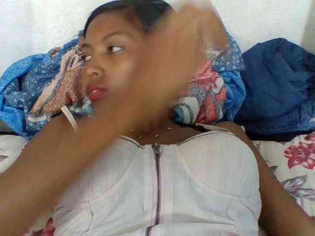 Layah7 webcam