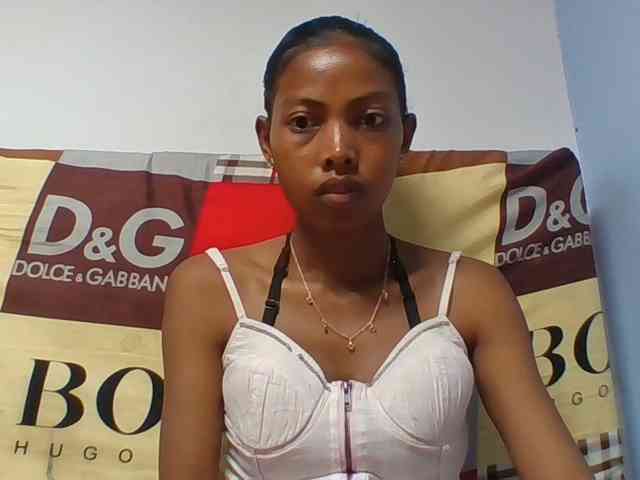 Layah7 webcam