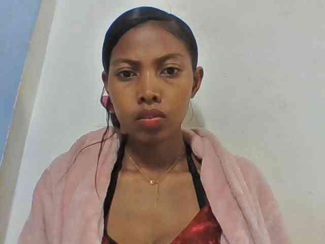 Layah7 webcam