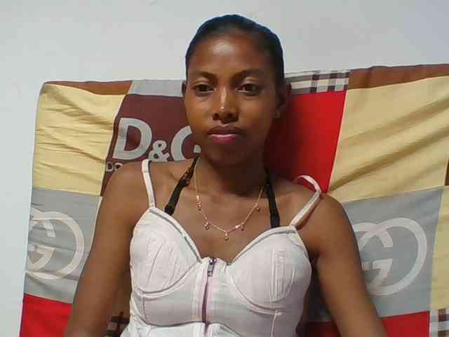 Layah7 webcam