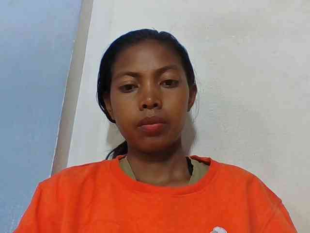 Layah7 webcam
