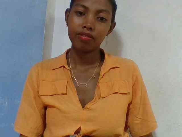 Layah7 webcam