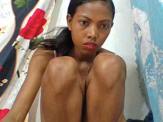 Layah7 webcam