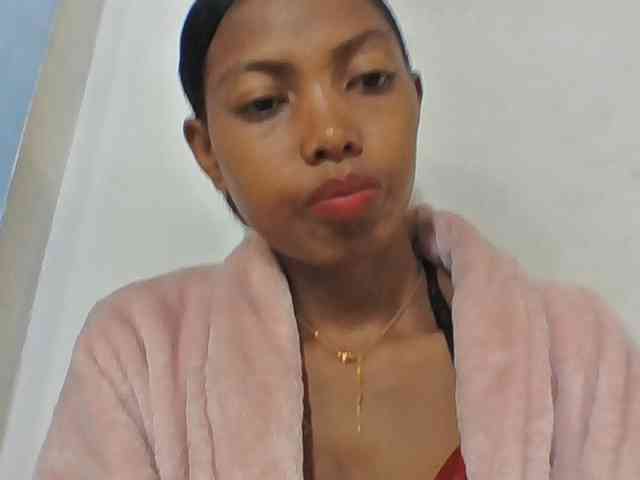 Layah7 webcam