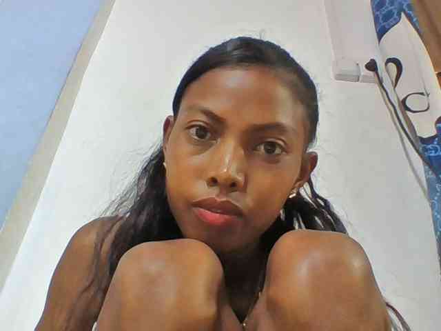 Layah7 webcam