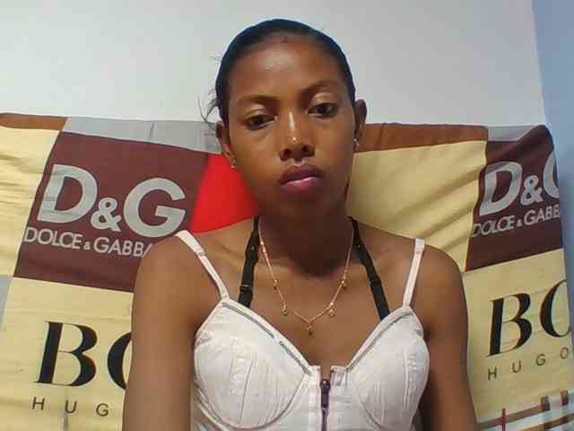 Layah7 webcam