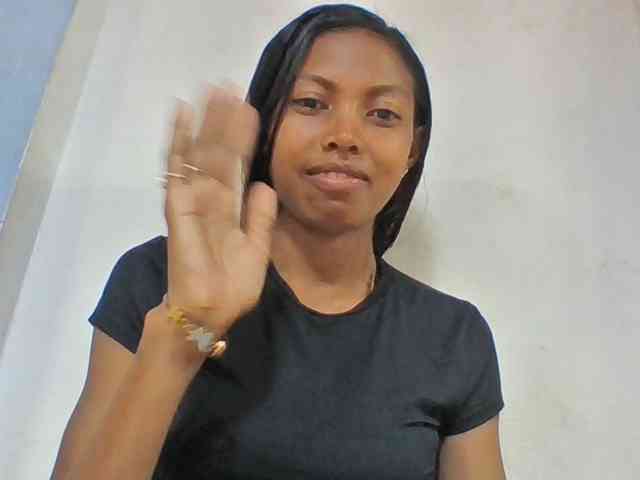 Layah7 webcam